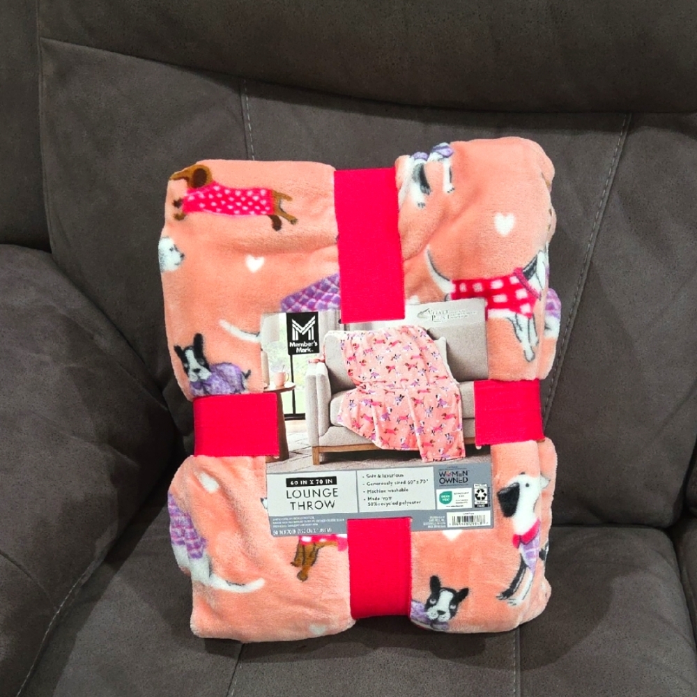 Martha Stewart Pink Dog Print Lounge Throw
